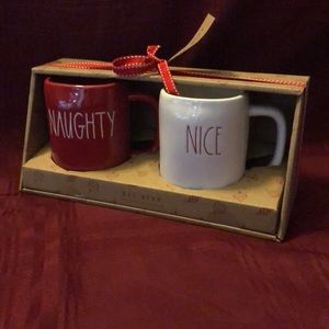 Rae Dunn Christmas mugs
